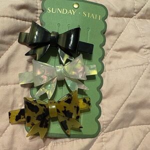 Sunday State adorable acrylic hair Barrett’s pack of 3